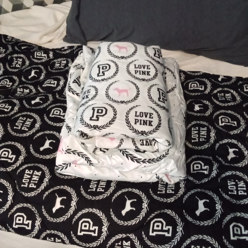 Part of a trade!!! Don't buy if not urs